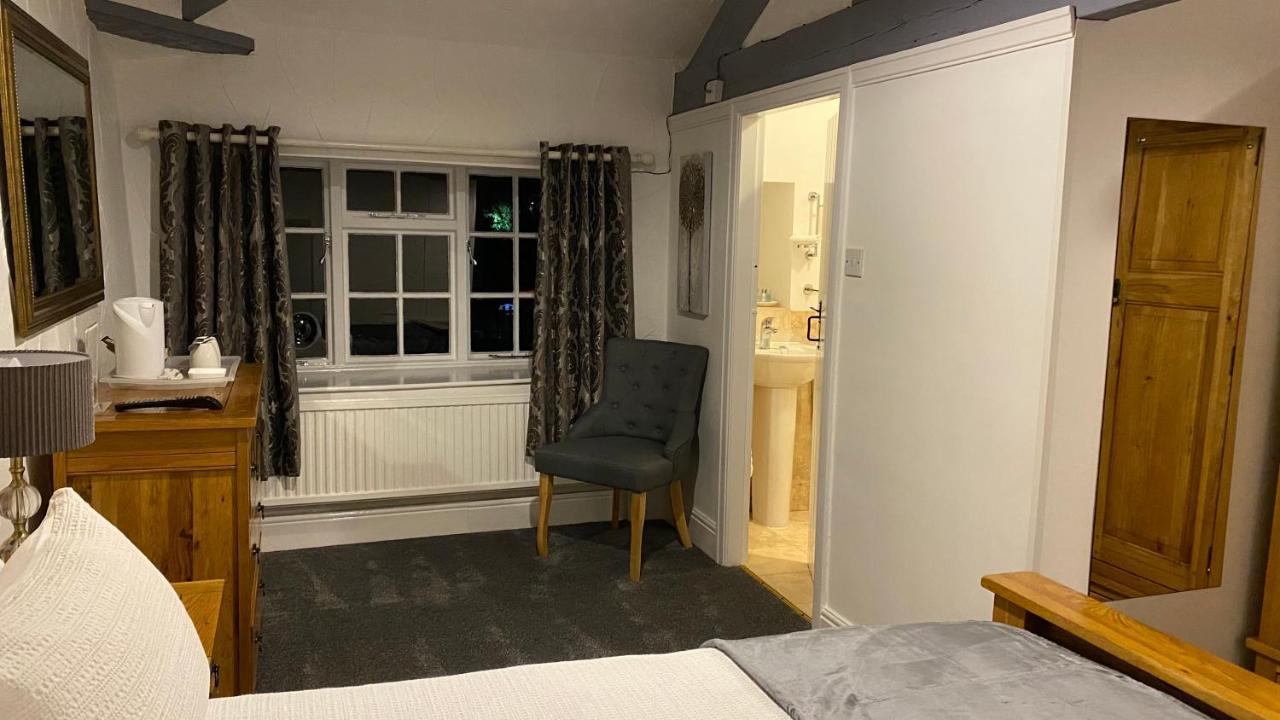 Bridge Farm Hotel Leeds  Eksteriør billede