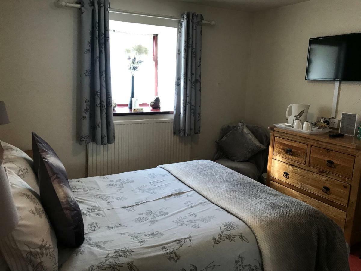Bridge Farm Hotel Leeds  Eksteriør billede